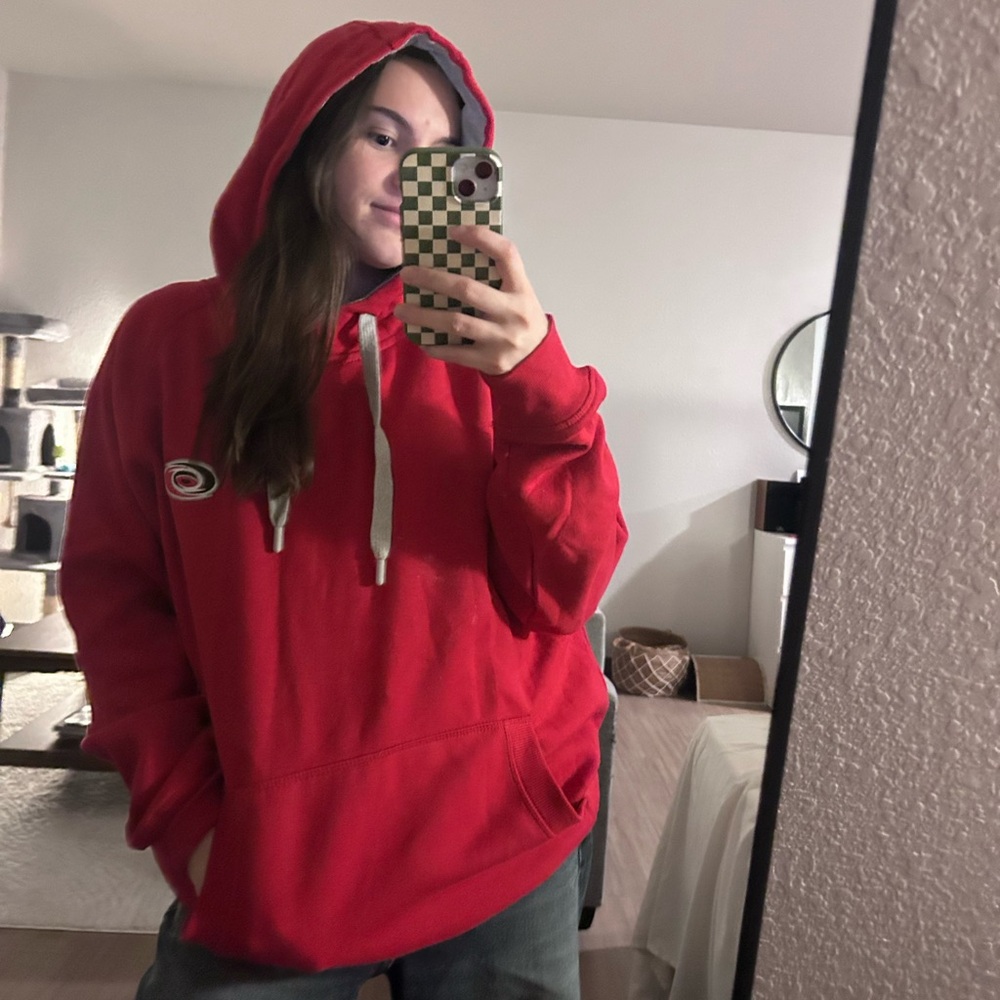 Red Carolina Hurricanes Hoodie - Picture 2 of 7
